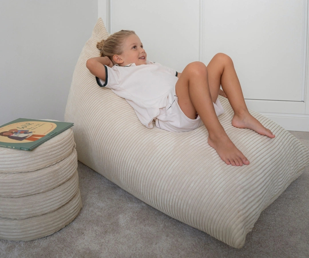 funzy-lounger-sitzsack-mit-stabiler-r-ckenlehne-f-r-gro-und-klein image 3