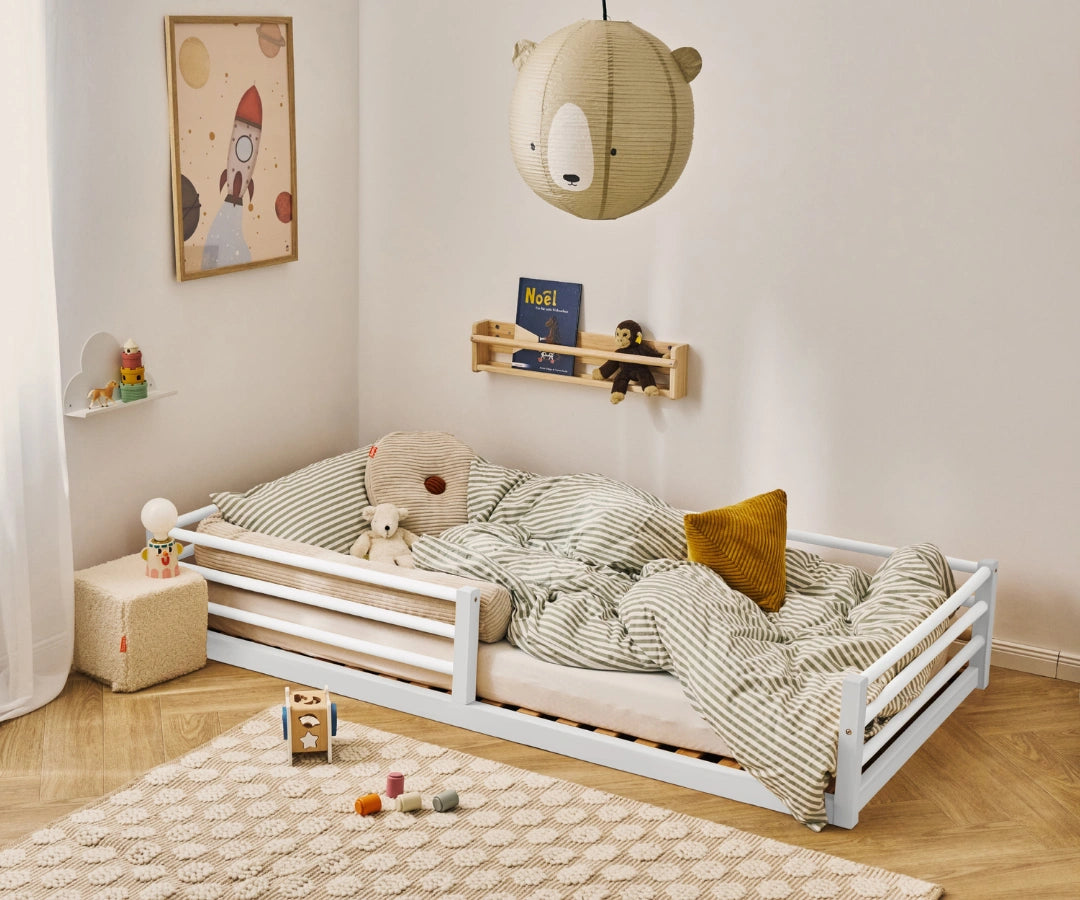 funzy-bodenbettgestell-aus-buchenholz-mit-rausfallschutz image 2