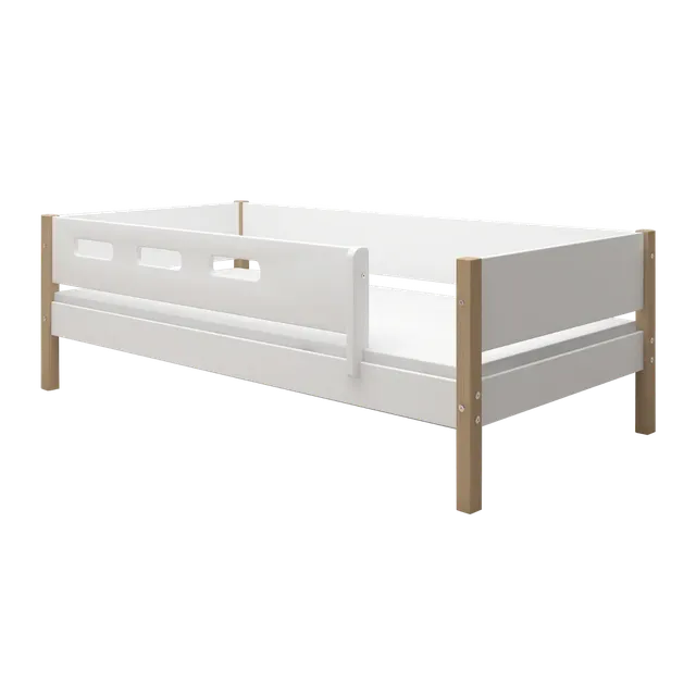 flexa-nor-einzelbett-mit-absturzsicherung-90x200-cm-wei-eiche image 1