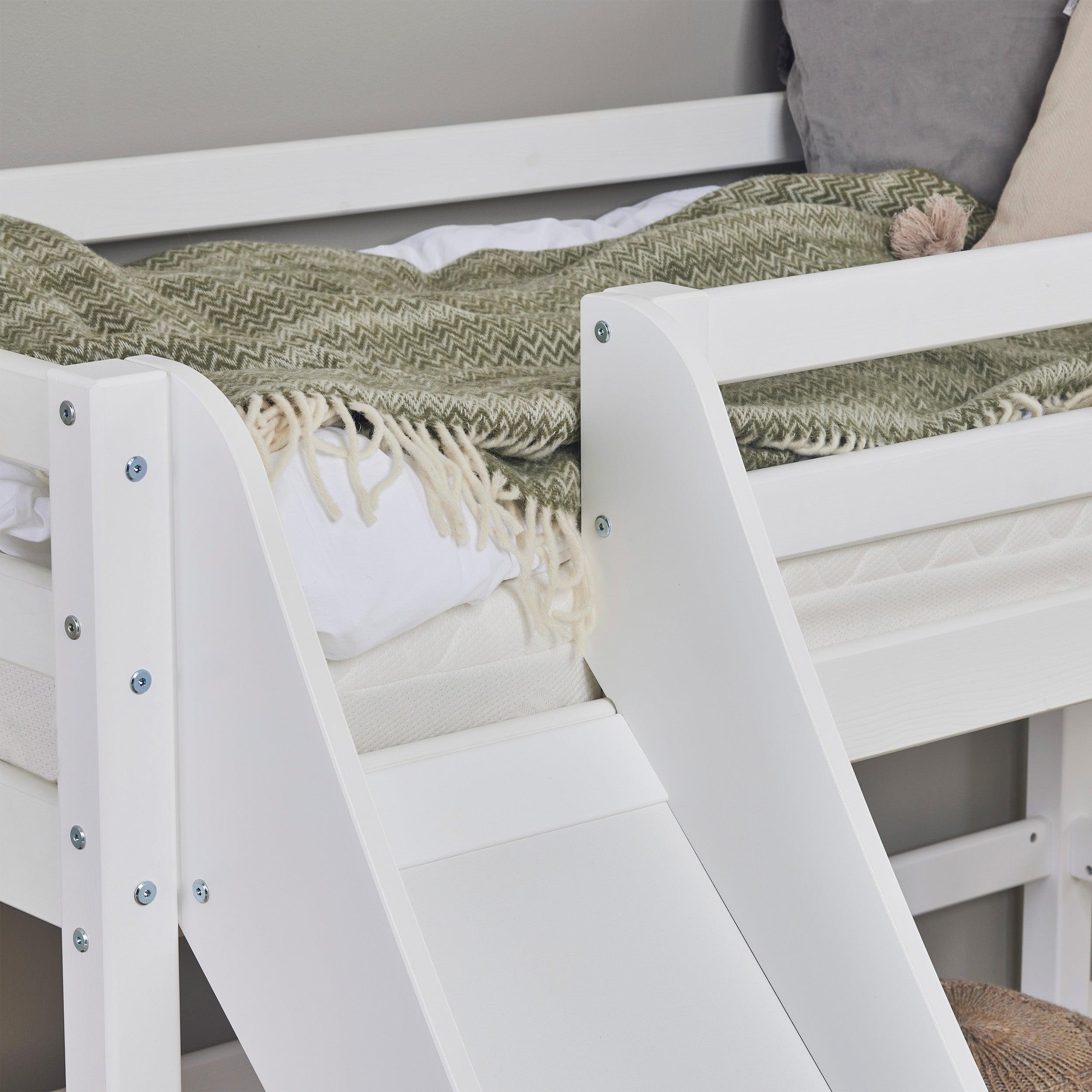 hoppekids-eco-dream-halbhochbett-mit-rutsche image 8