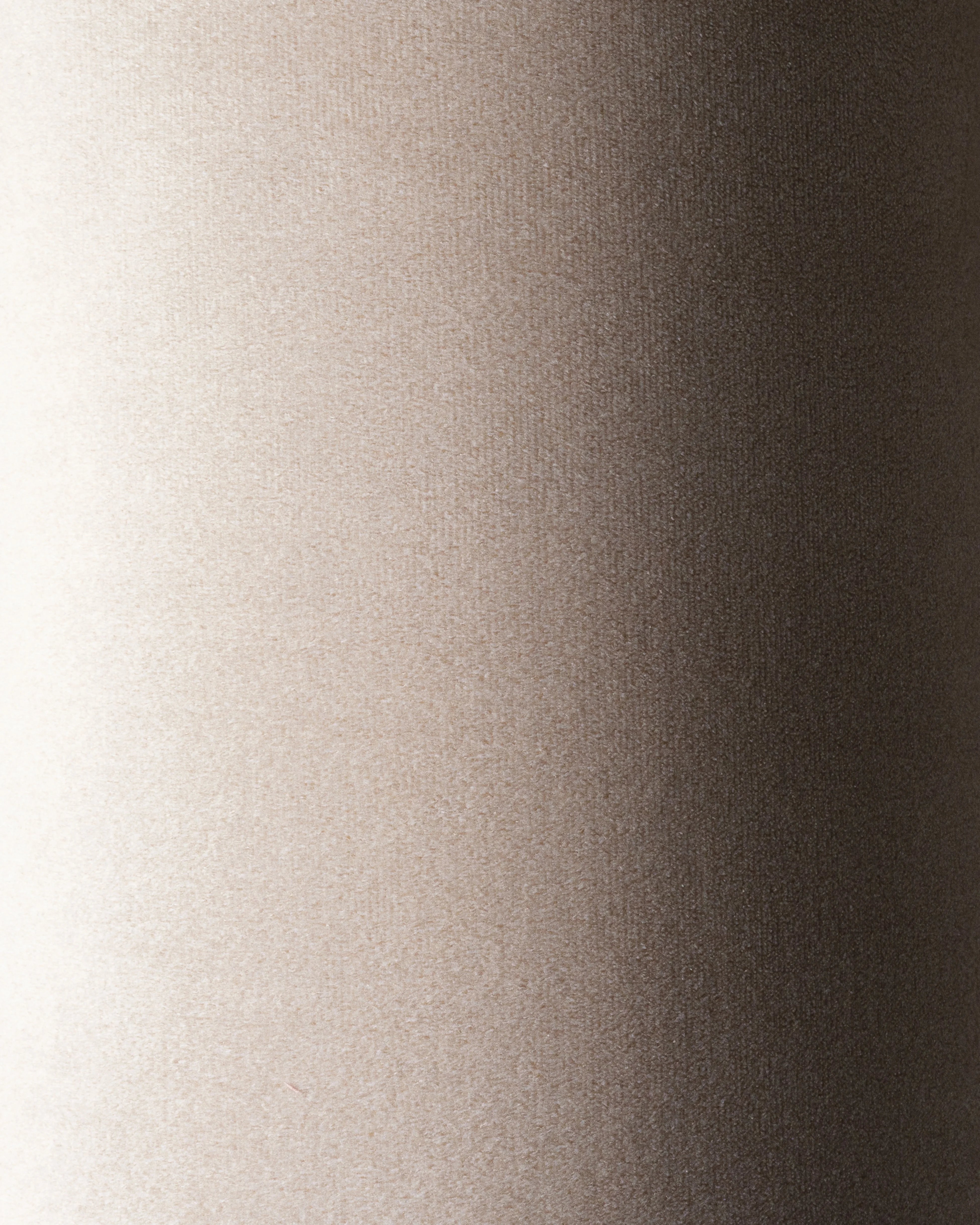 wigiwama-bunny-sitzsack-dusty-beige-mit-ersatzbezug-velvet-hasen-sitzsack image 3