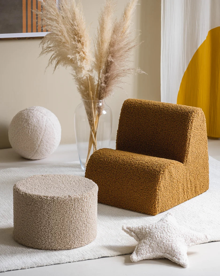 wigiwama-biscuit-pouf-kinder-hocker-aus-teddy image 4