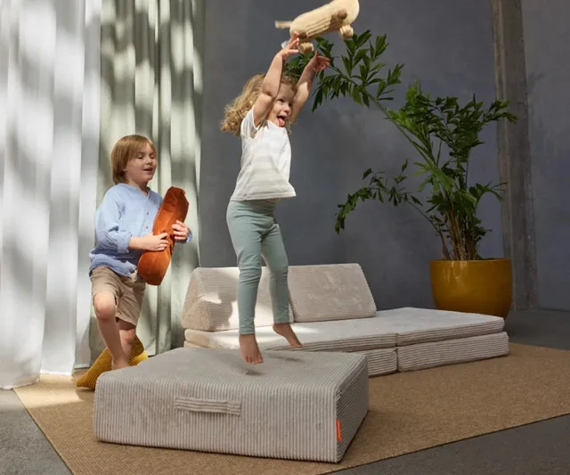 funzy-spielsofa-action-bundle-spielsofa-h-pfpolster image 1