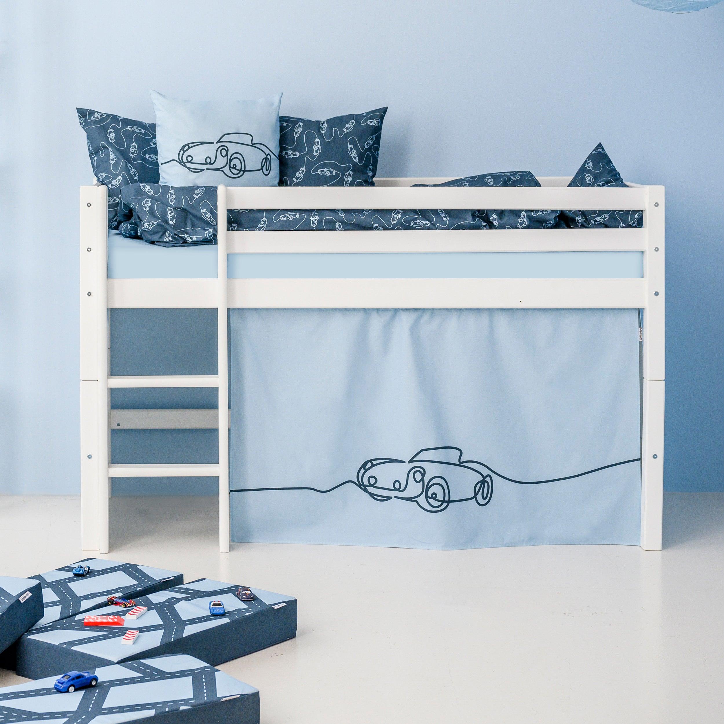 hoppekids-eco-dream-halbhochbett-mit-cars-bettvorhang image 2
