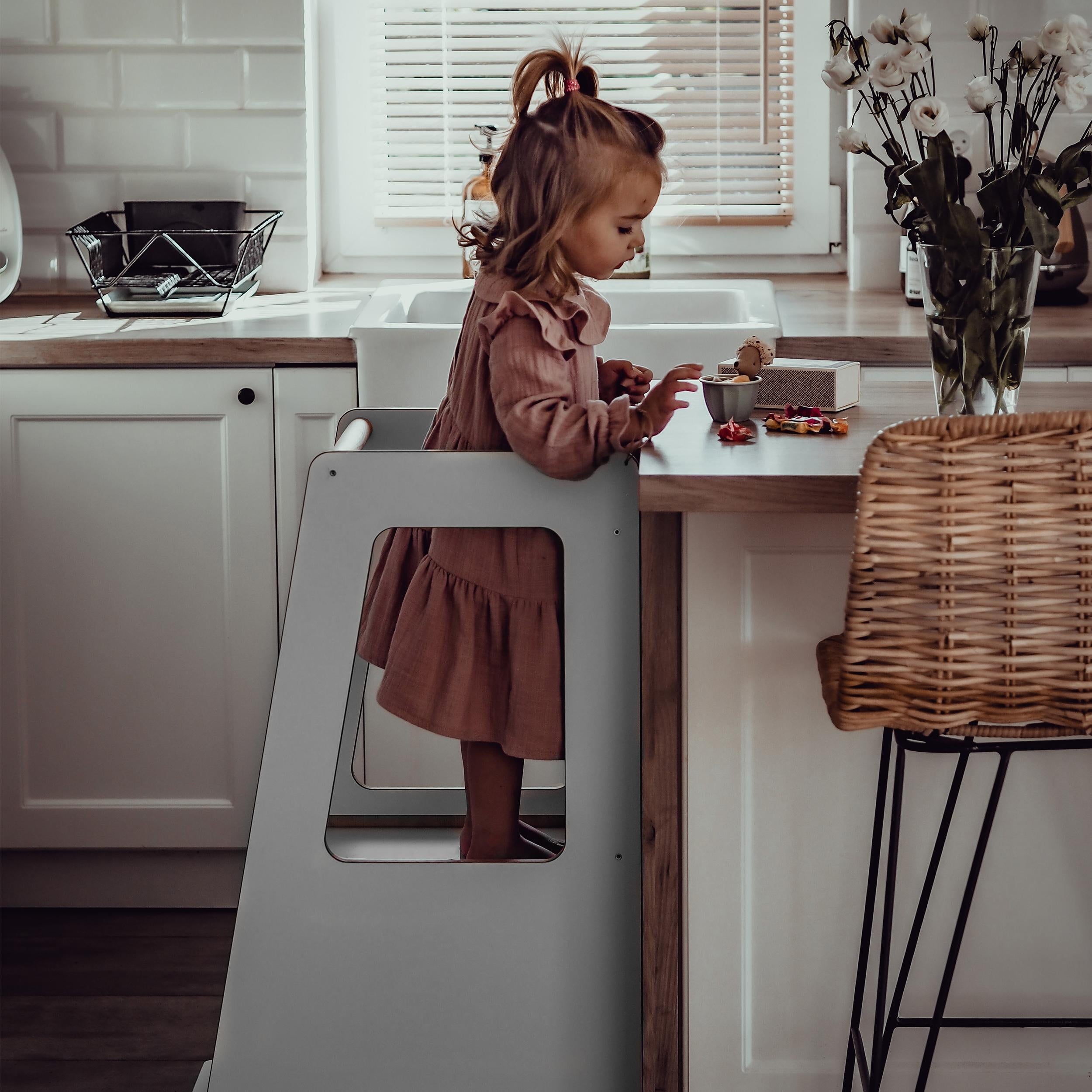 meowbaby-lernturm-k-chenhelfer-scandi-aus-birkensperrholz image 8