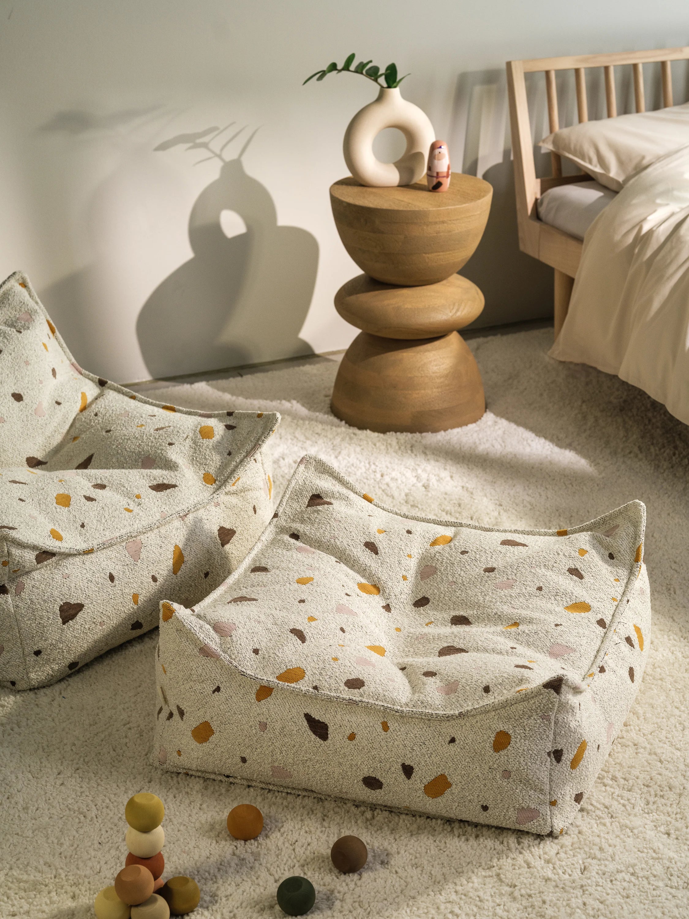 wigiwama-sitzsack-hocker-set-terrazzo-marble image 3