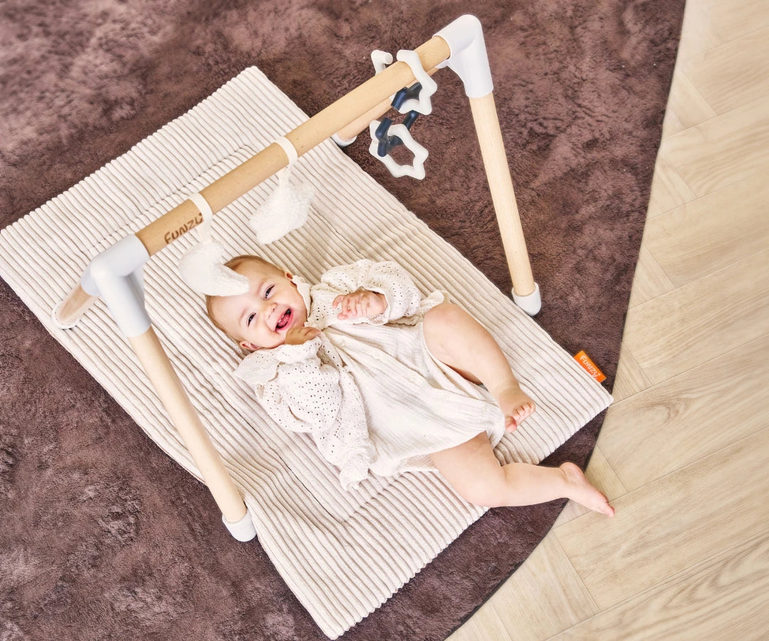 funzy-spielbogen-tipi-set-spielbogen-aus-buchenholz-mit-canvas-tipi image 5