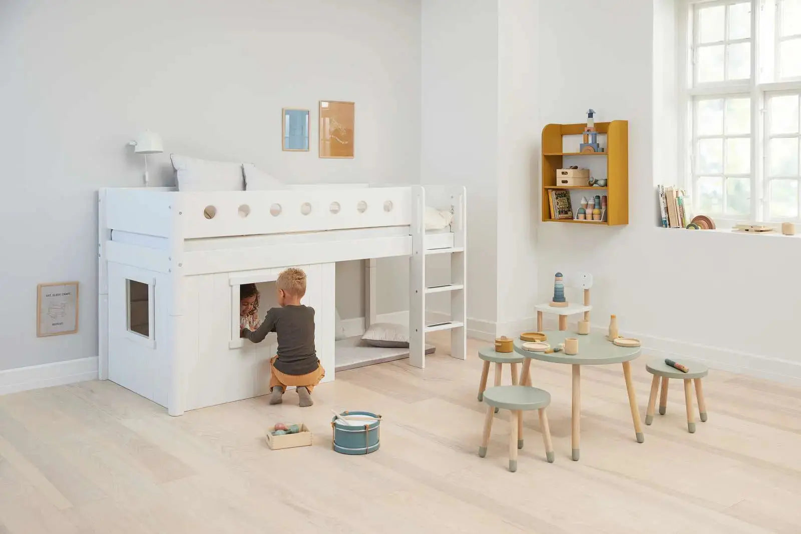 flexa-white-spielbett-baumhaus-120-cm-mit-leiter-und-absturzsicherung-90x200-cm- image 3