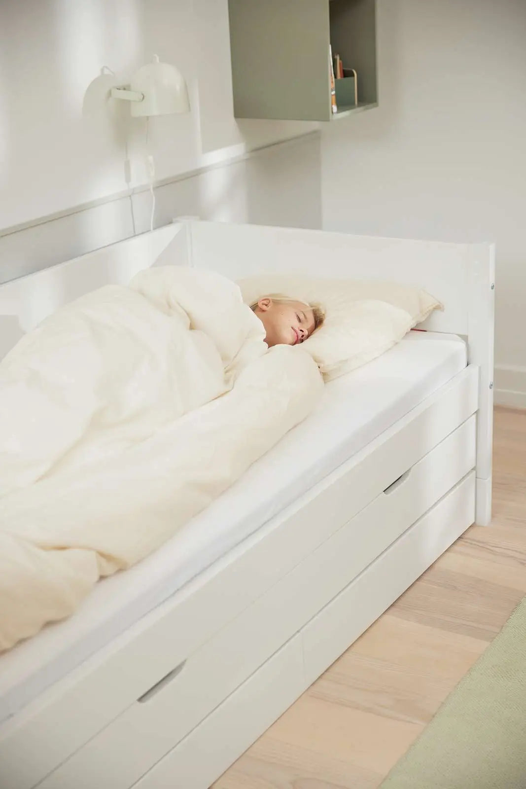 flexa-white-einzelbett-90x200-cm-mit-ausziehbett-90x190-cm-und-schubladen-wei image 4