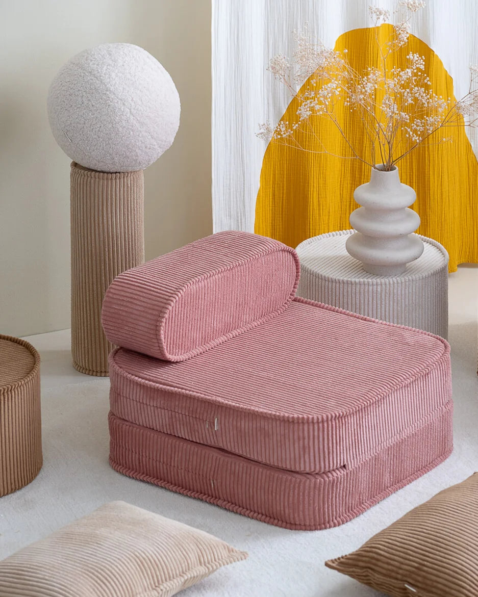 wigiwama-flip-chair-rosa-mousse-cord-klappstuhl image 7