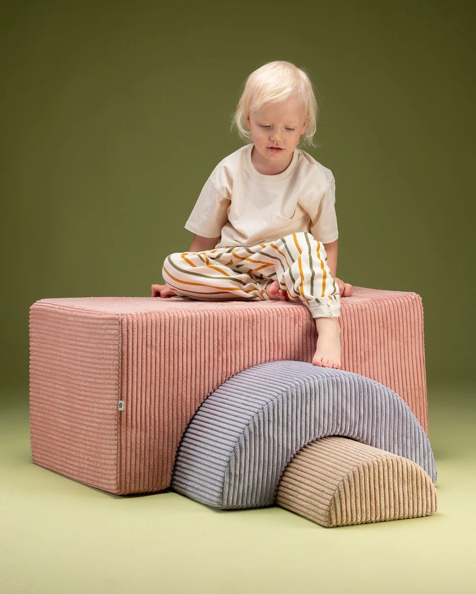 wigiwama-regenbogen-spielset-pink-mousse-modulares-softplay-set-aus-cord image 7