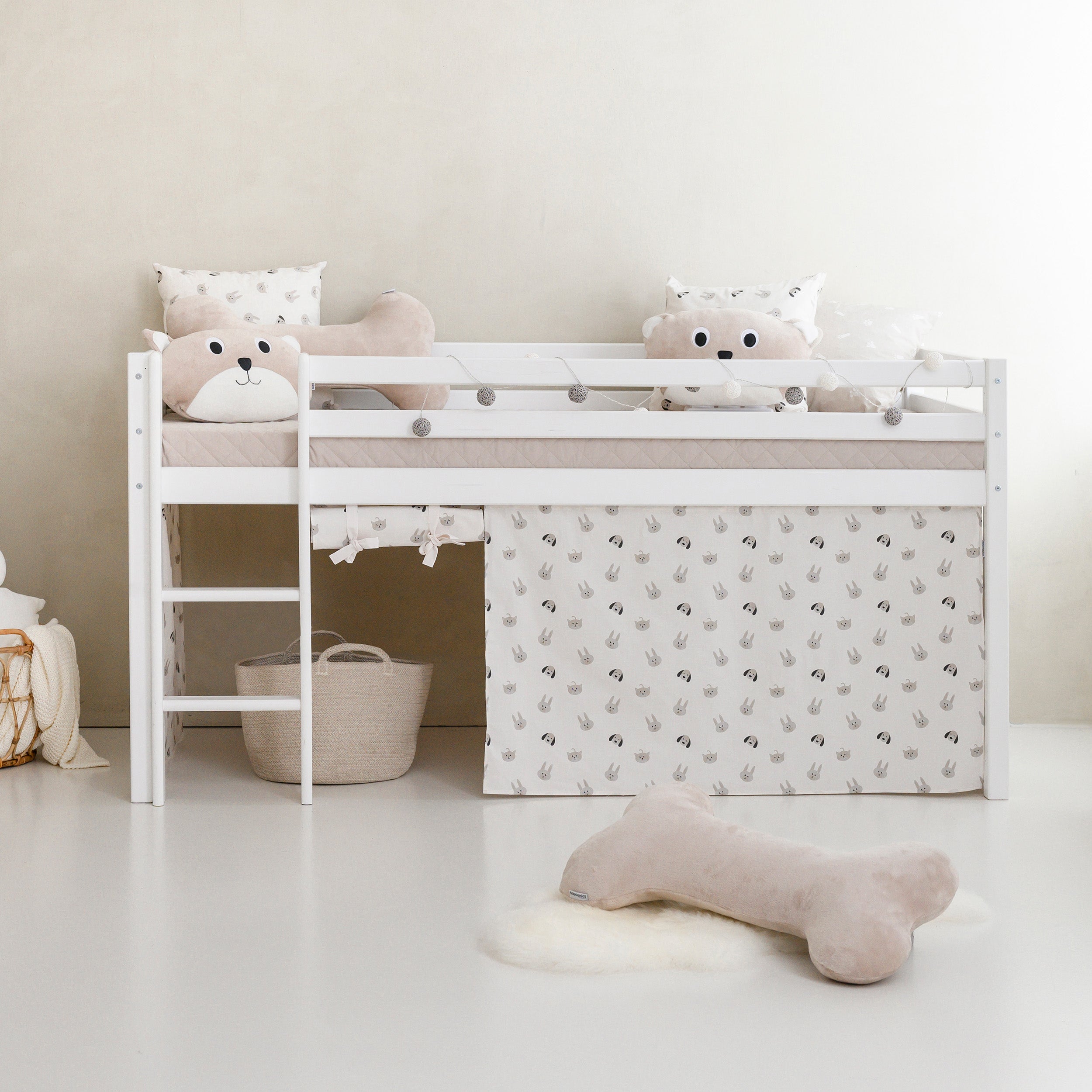 hoppekids-eco-dream-halbhochbett-90x200-mit-pets-pristine-bettvorhang image 6