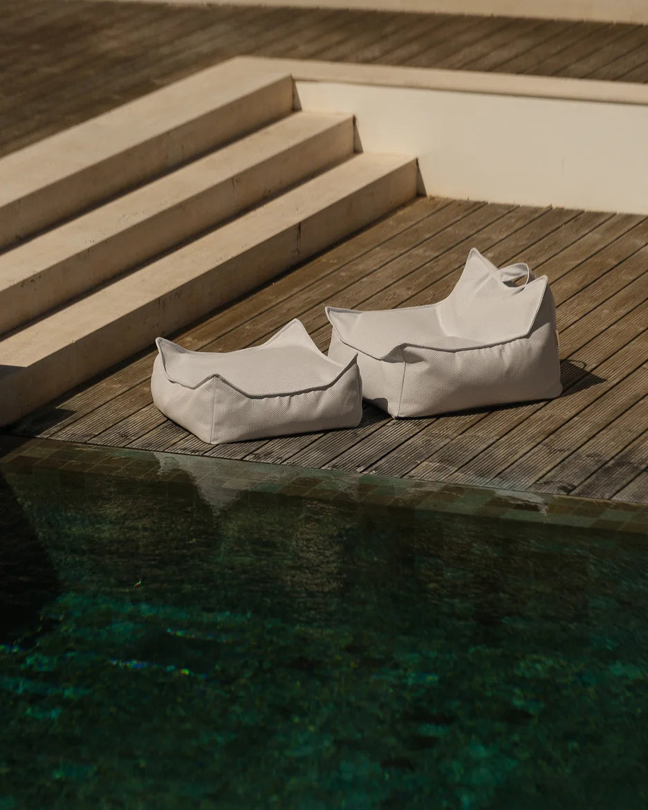 wigiwama-terra-outdoor-sitzsack-ottoman-set image 3