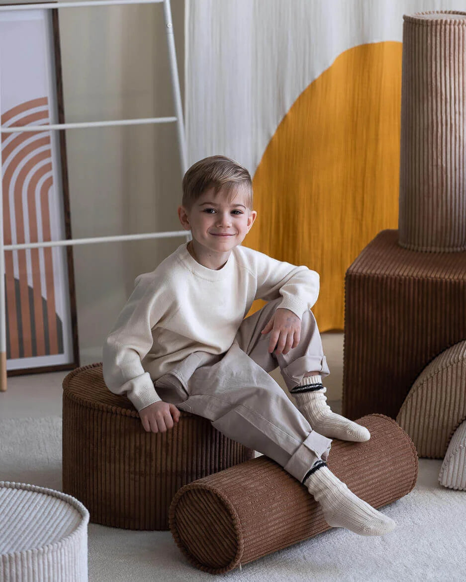 wigiwama-toffee-rollkissen-bolster-kissen-aus-cord image 3
