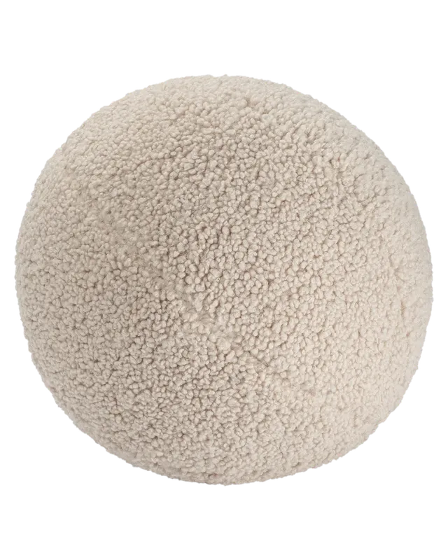 wigiwama-biscuit-ballkissen-teddy-ball-cushion image 1