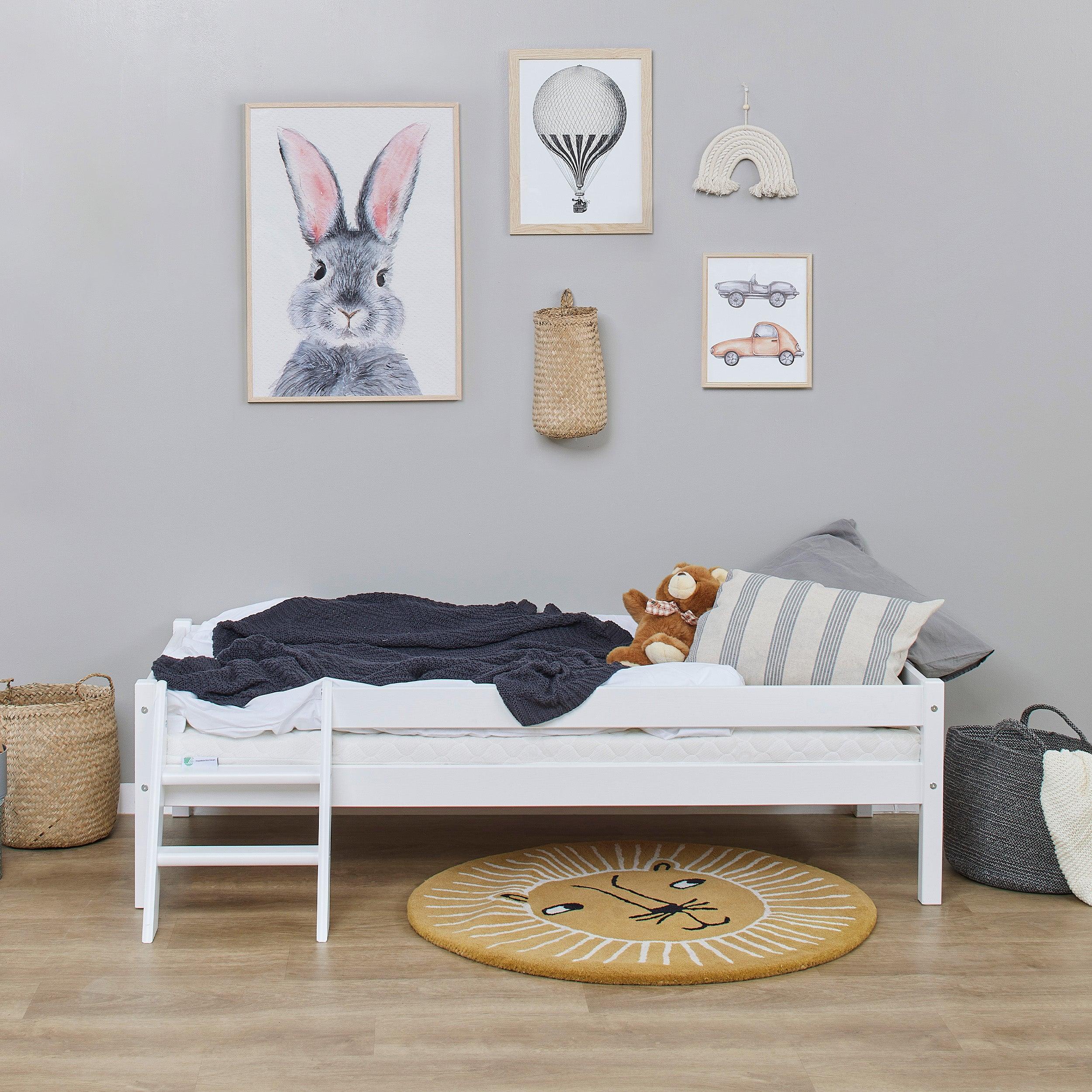 hoppekids-eco-one-juniorbett-70x160-mit-rausfallschutz image 4