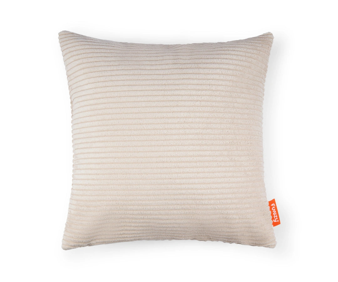 funzy-family-sofa-dekokissen-kuschelkissen image 1