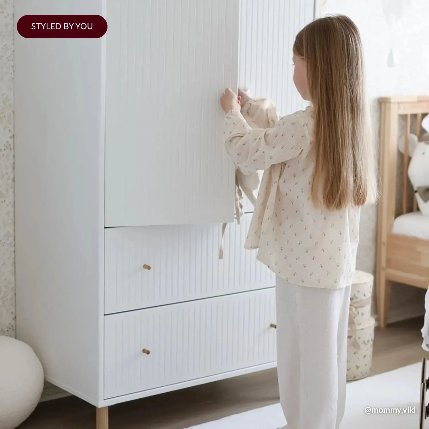 flexa-saga-schrank-2-t-ren-2-schubladen-rillen-eiche-wei image 4