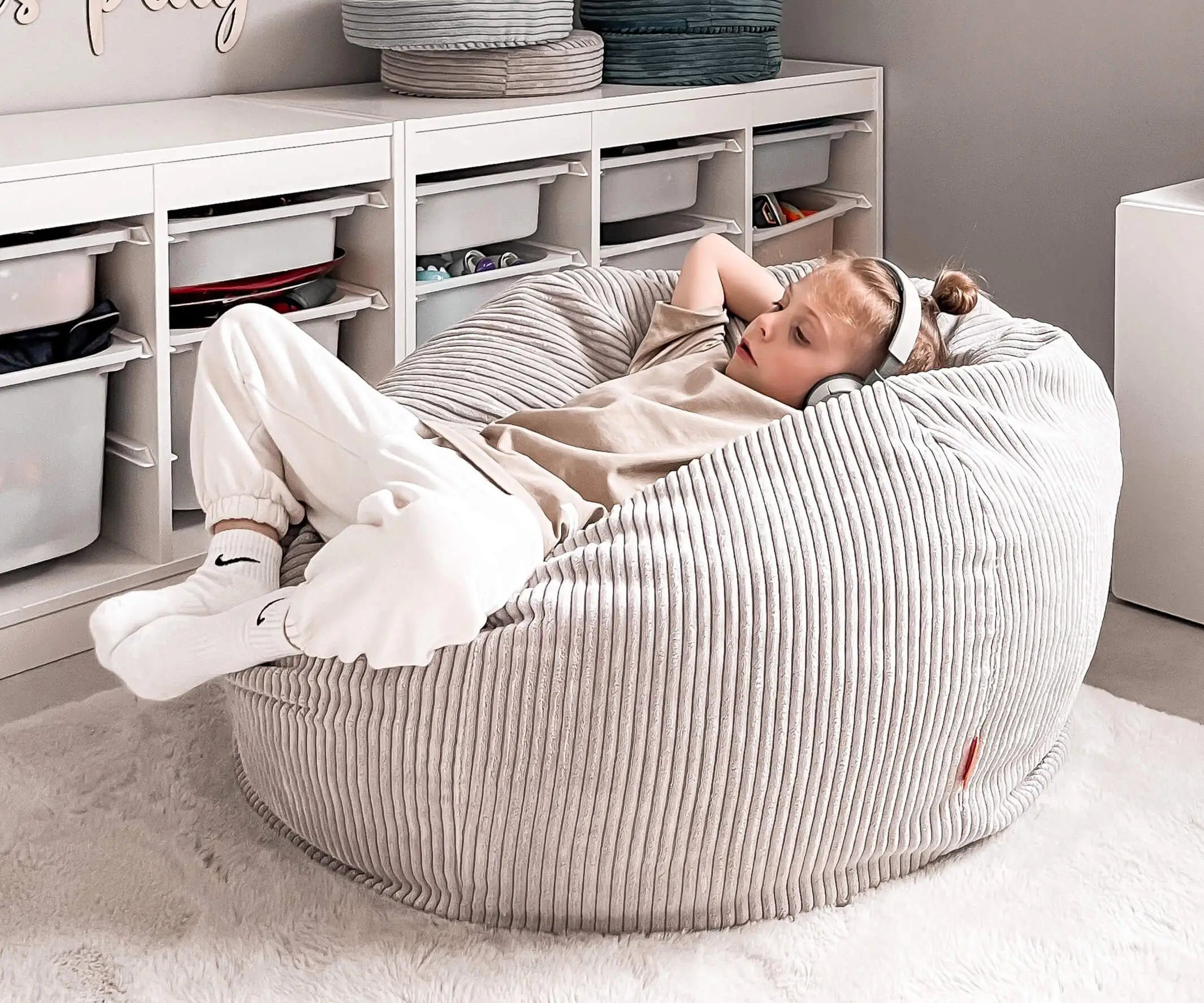 funzy-kids-sitzsack-kinder-sitzsack-mit-recycling-f-llung image 1