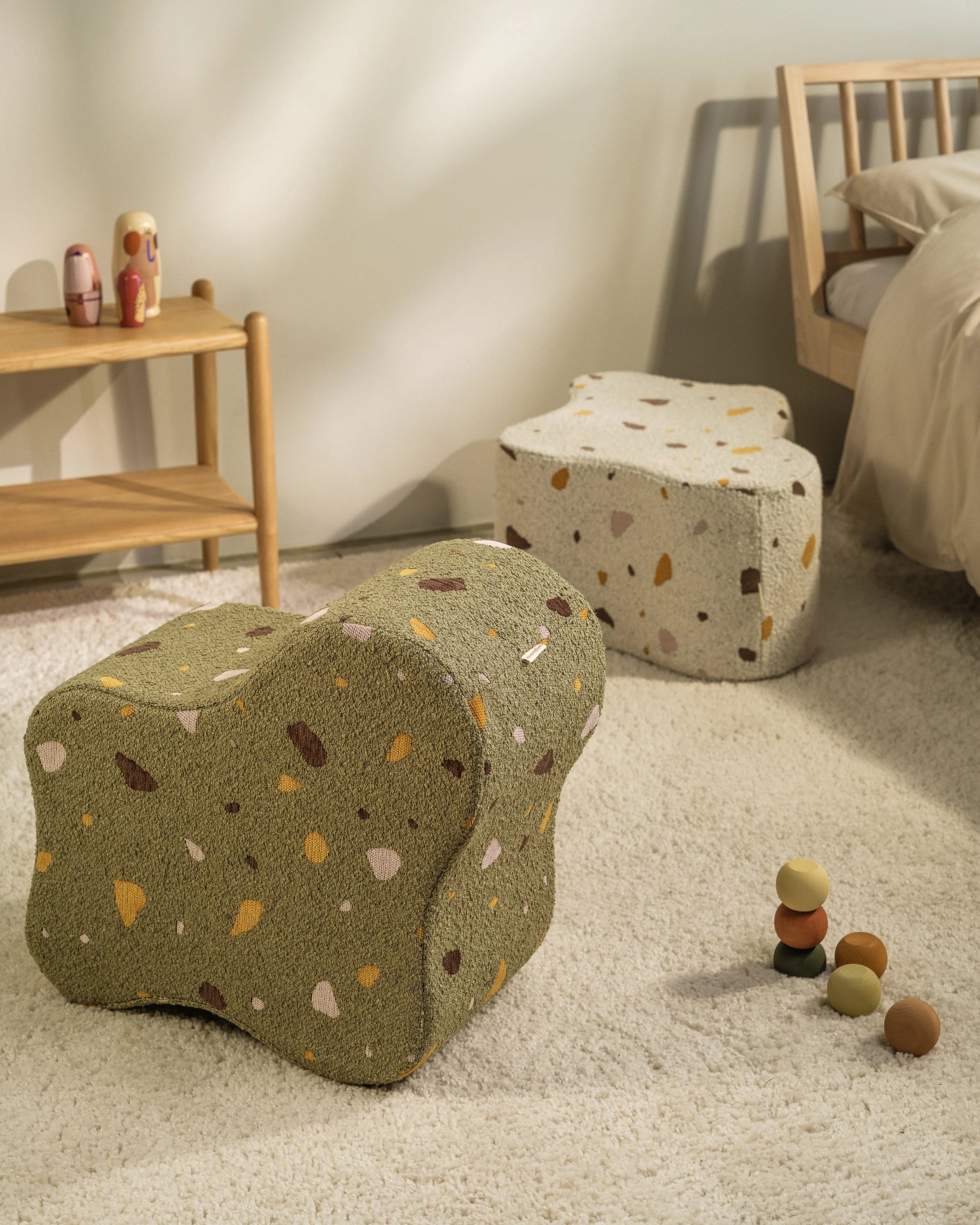 wigiwama-terrazzo-moss-wolkenpouffe-cloud-pouf image 6
