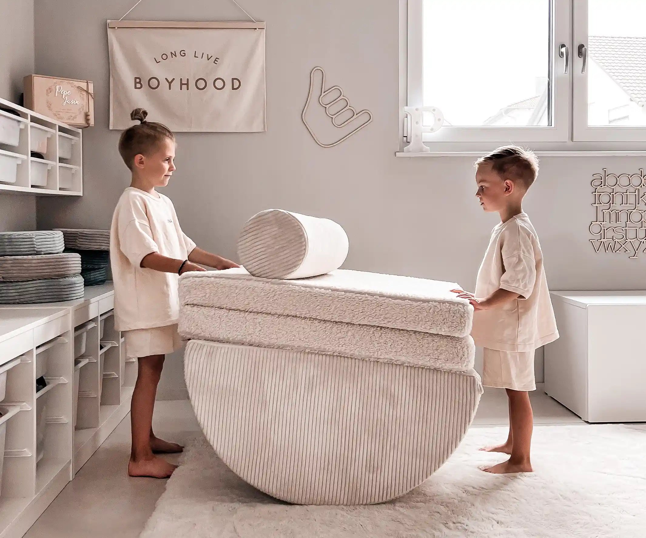 funzy-rolls-spielsofa-add-on image 2