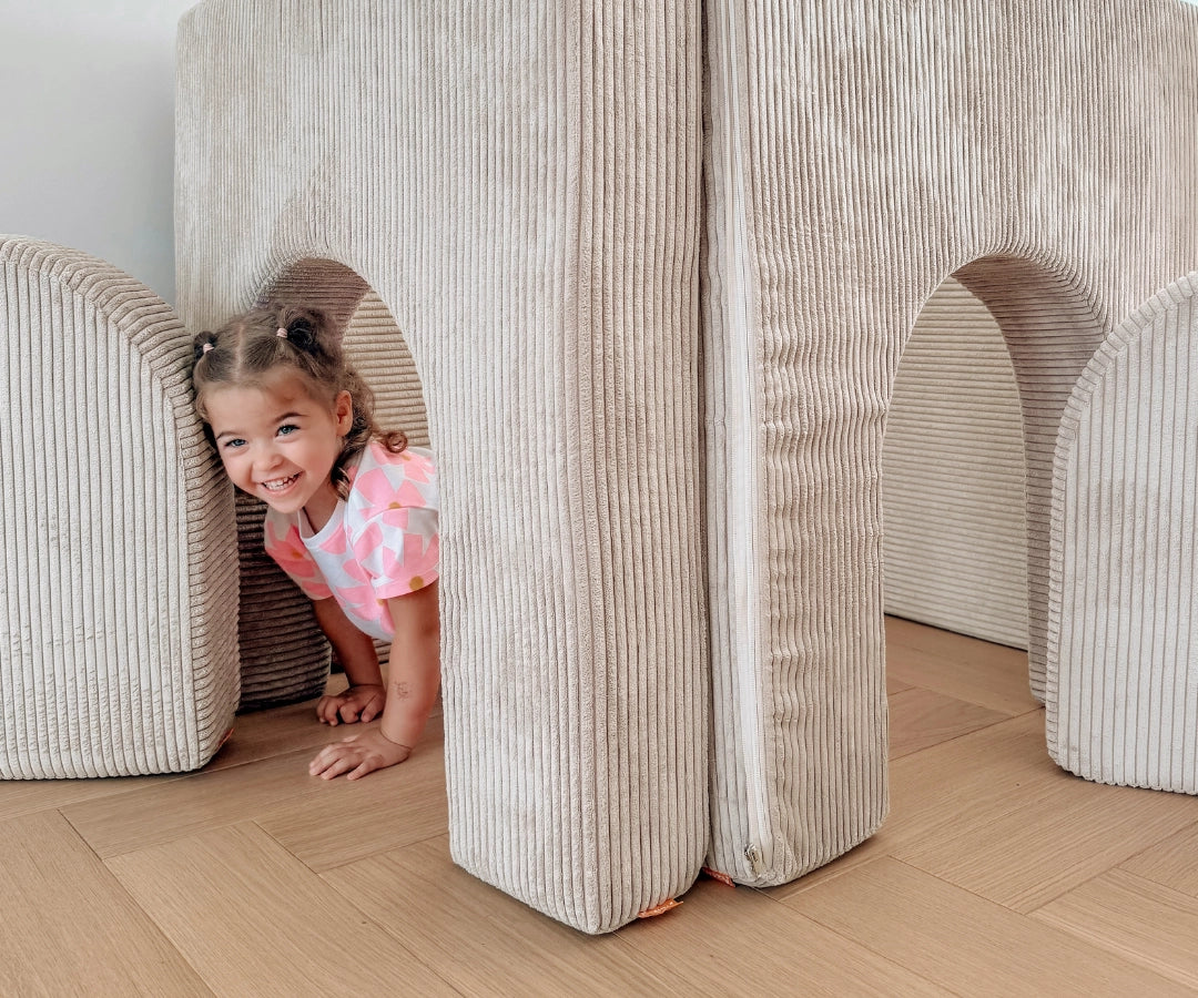 funzy-arches-spielsofa-add-on-bestseller image 1