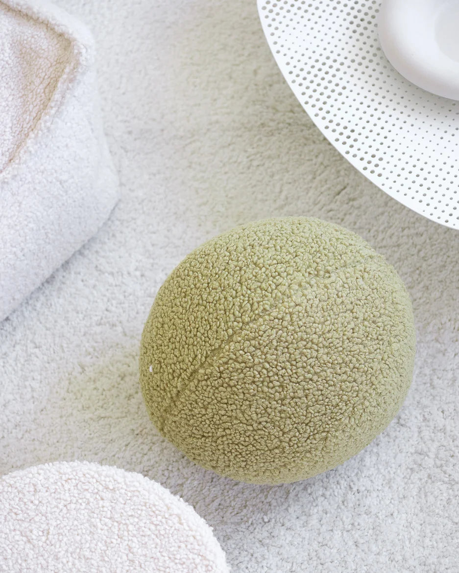 wigiwama-matcha-ballkissen-teddy-ball-cushion image 4