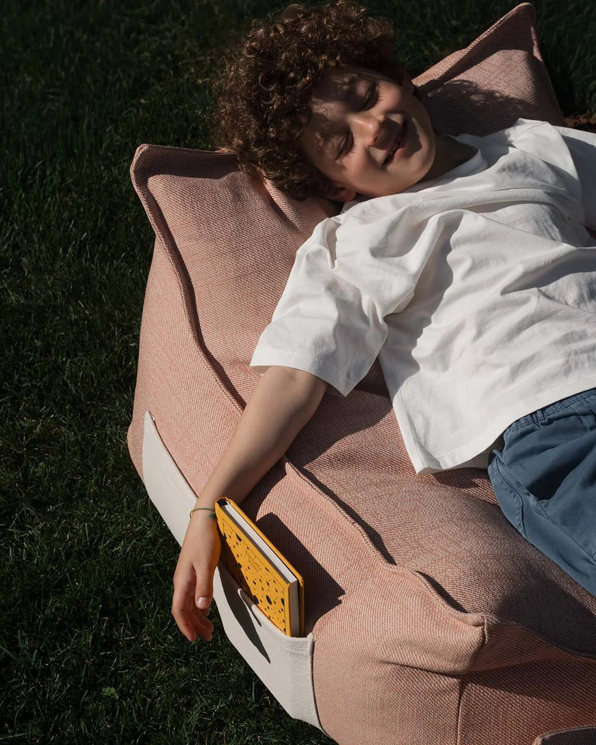 wigiwama-seashell-outdoor-sitzsack image 3