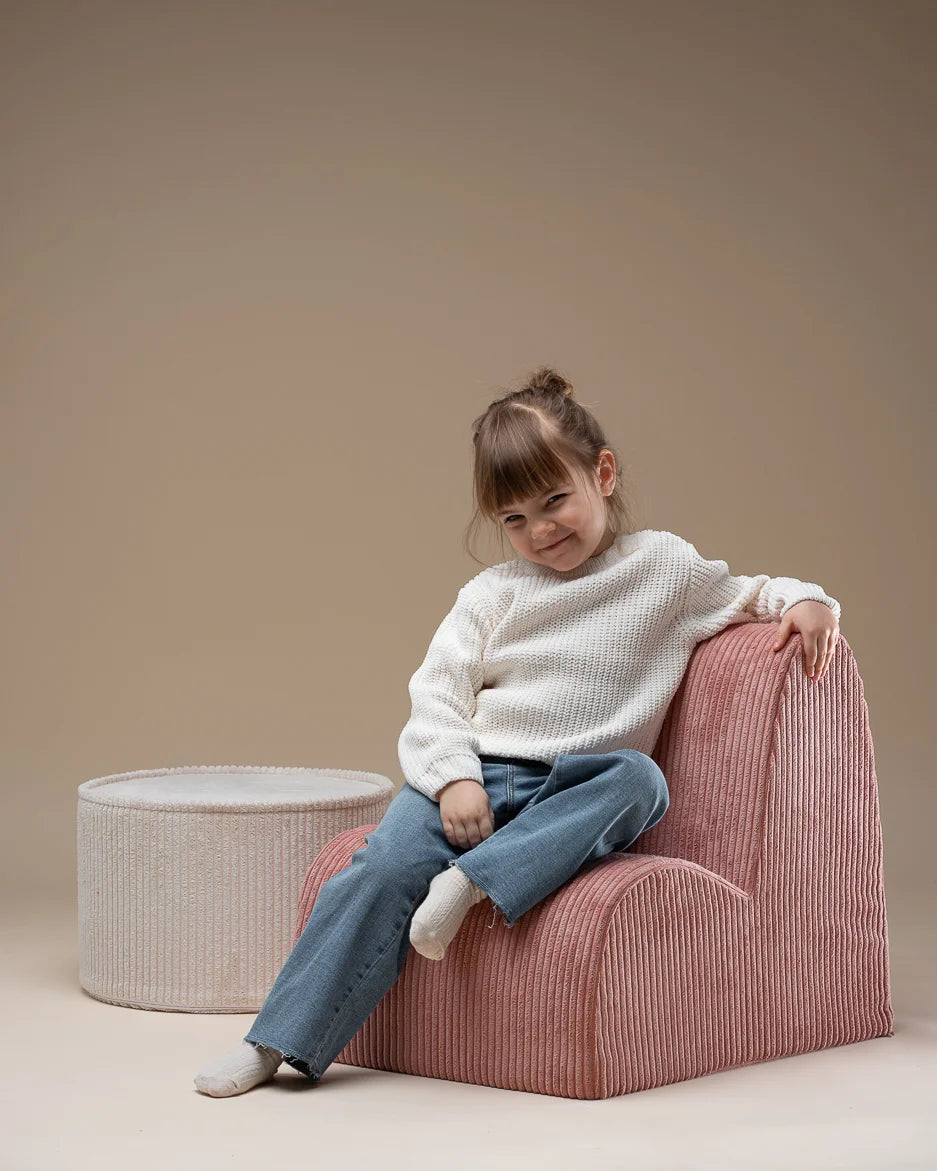wigiwama-marshmallow-pouf-kinder-hocker-aus-cord image 7