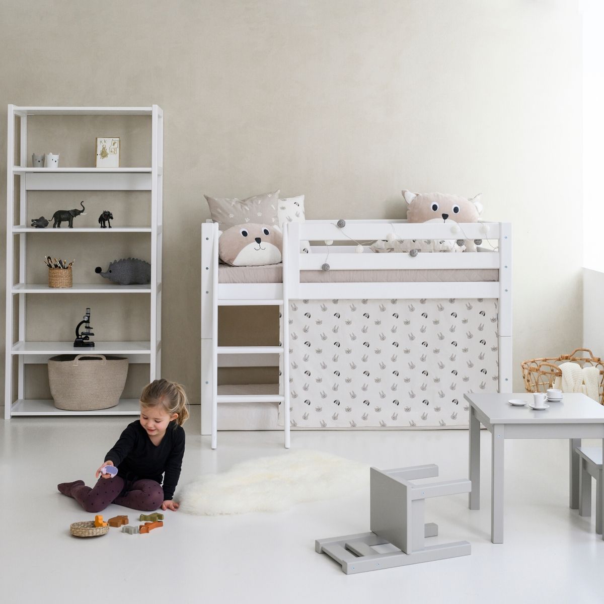 hoppekids-eco-dream-halbhochbett-90x200-mit-pets-pristine-bettvorhang image 3