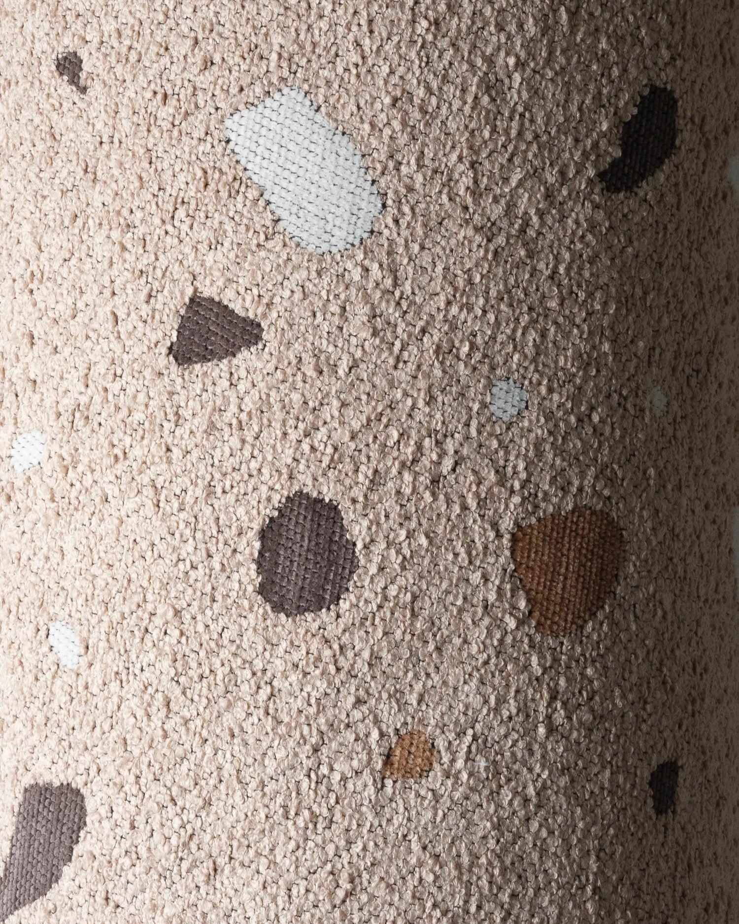 wigiwama-terrazzo-sand-bolster-nackenrolle-f-r-kinder image 3