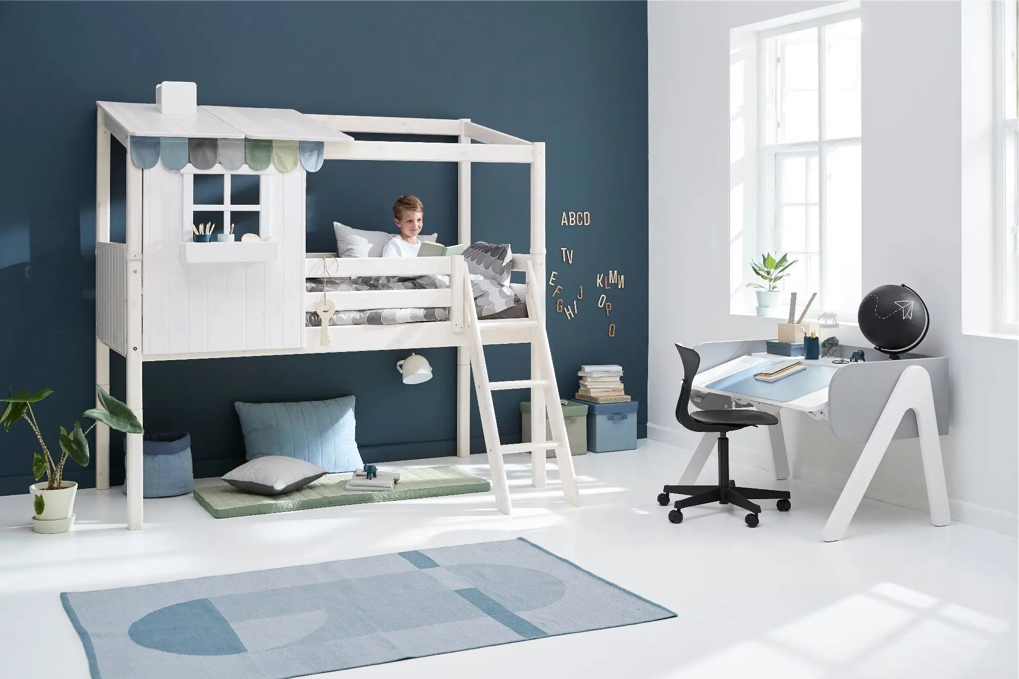 flexa-classic-spielbett-120-cm-mit-1-2-haus-90x200-cm-wei image 2