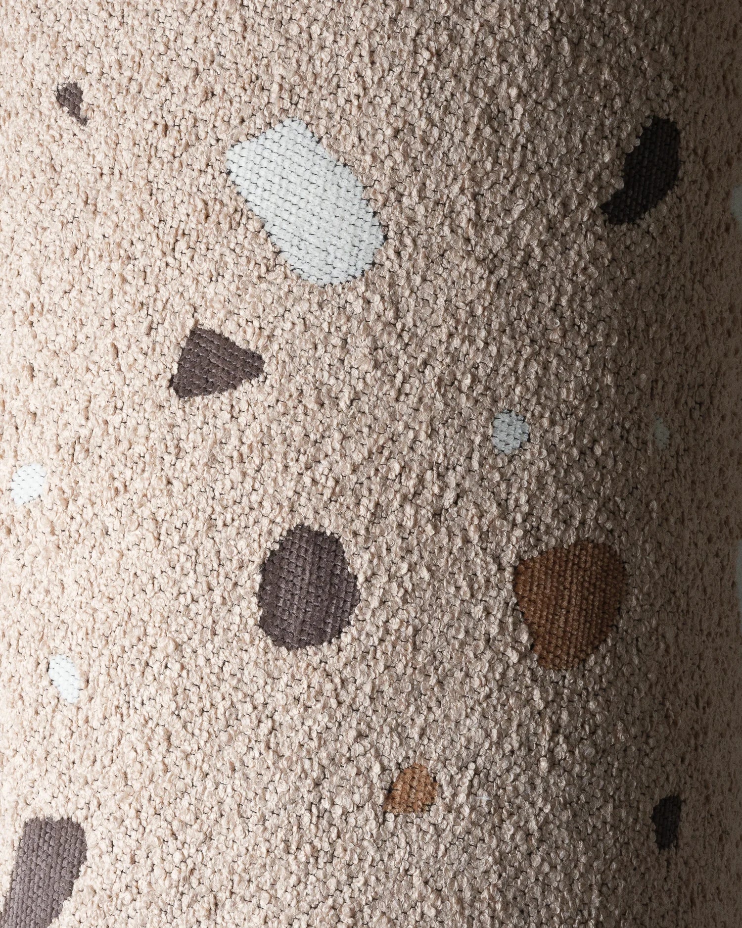 wigiwama-terrazzo-sand-mondstuhl-modularer-kinderstuhl image 8