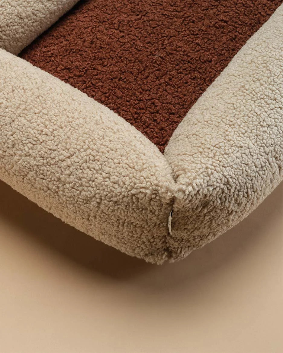 wigiwama-haustier-kuschelbett-m-biscuit-teddy-wendbares-hundebett image 6