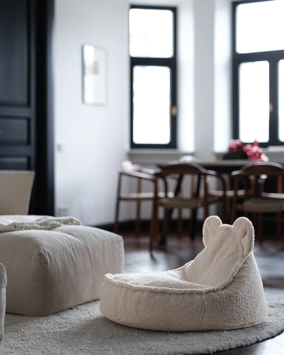 wigiwama-b-ren-sitzsack-bear-beanbag-cream-white image 4