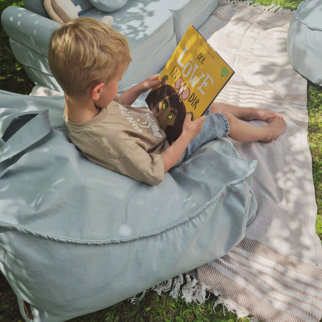 meowbaby-outdoor-kinder-sitzsack-outzy-eckig-outdoor-living-edition image 5