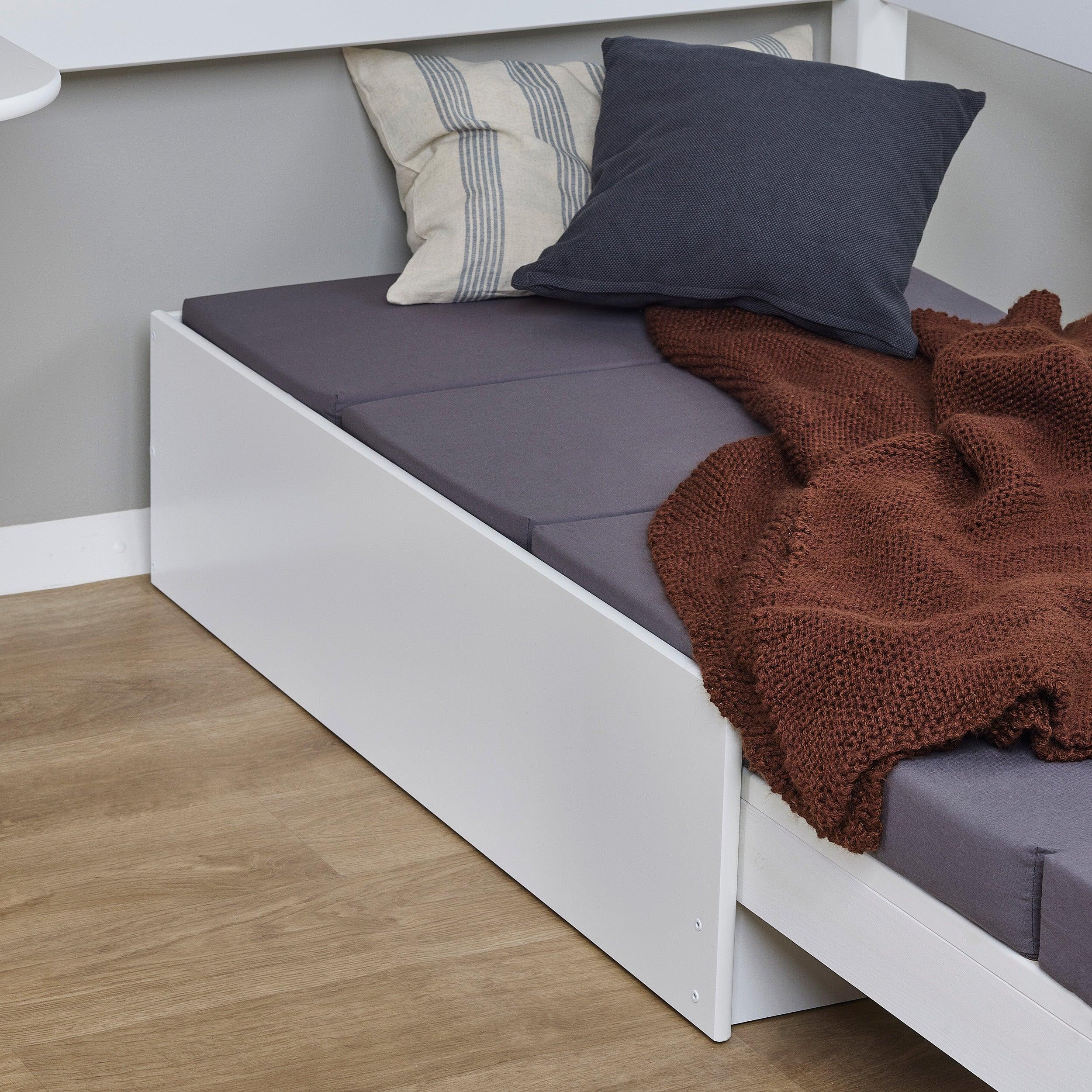 hoppekids-lounge-modul-wei-sitzplatz-und-schlafplatz image 6