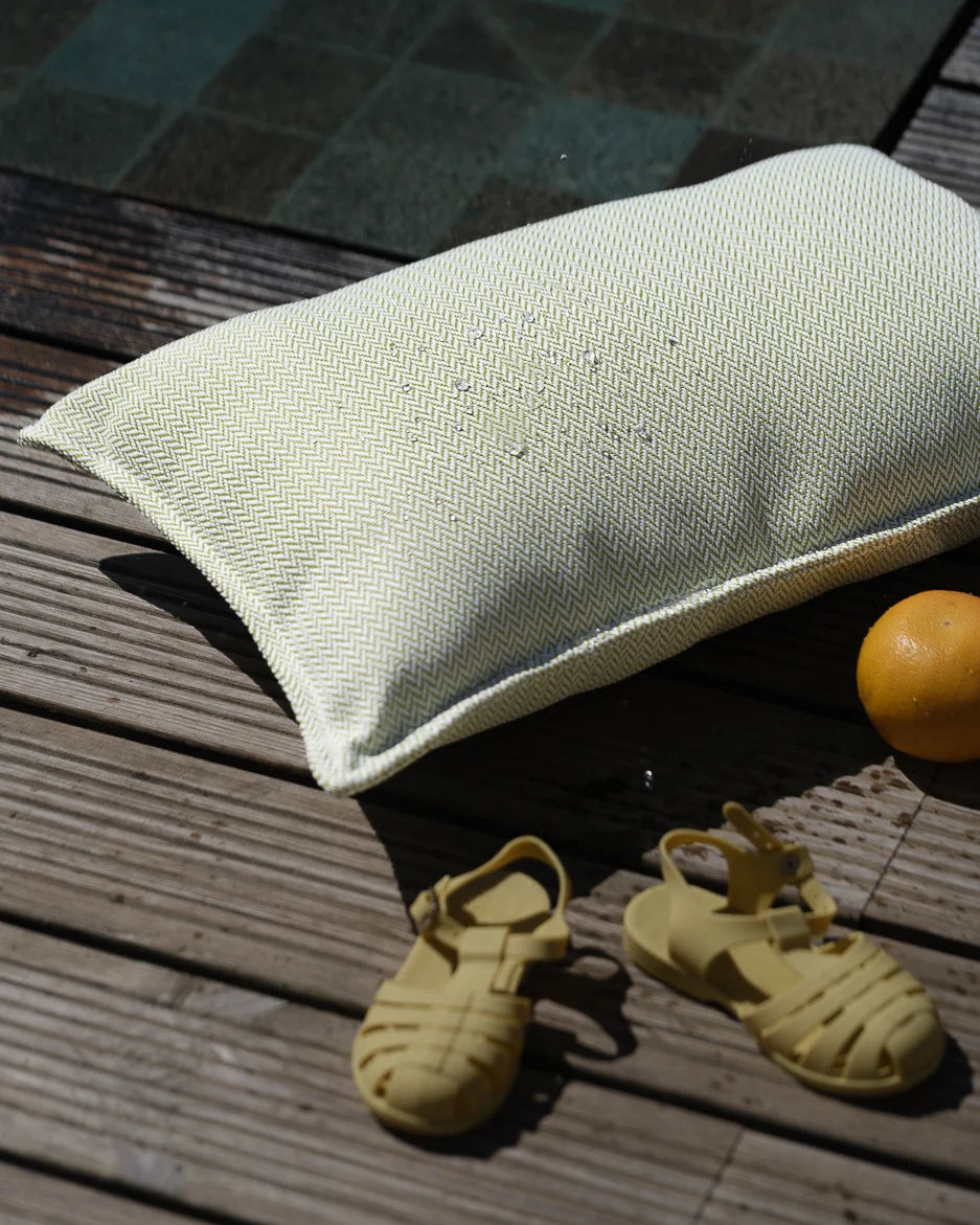 wigiwama-herba-outdoor-bolster-wetterfeste-nackenrolle-f-r-kinder image 3
