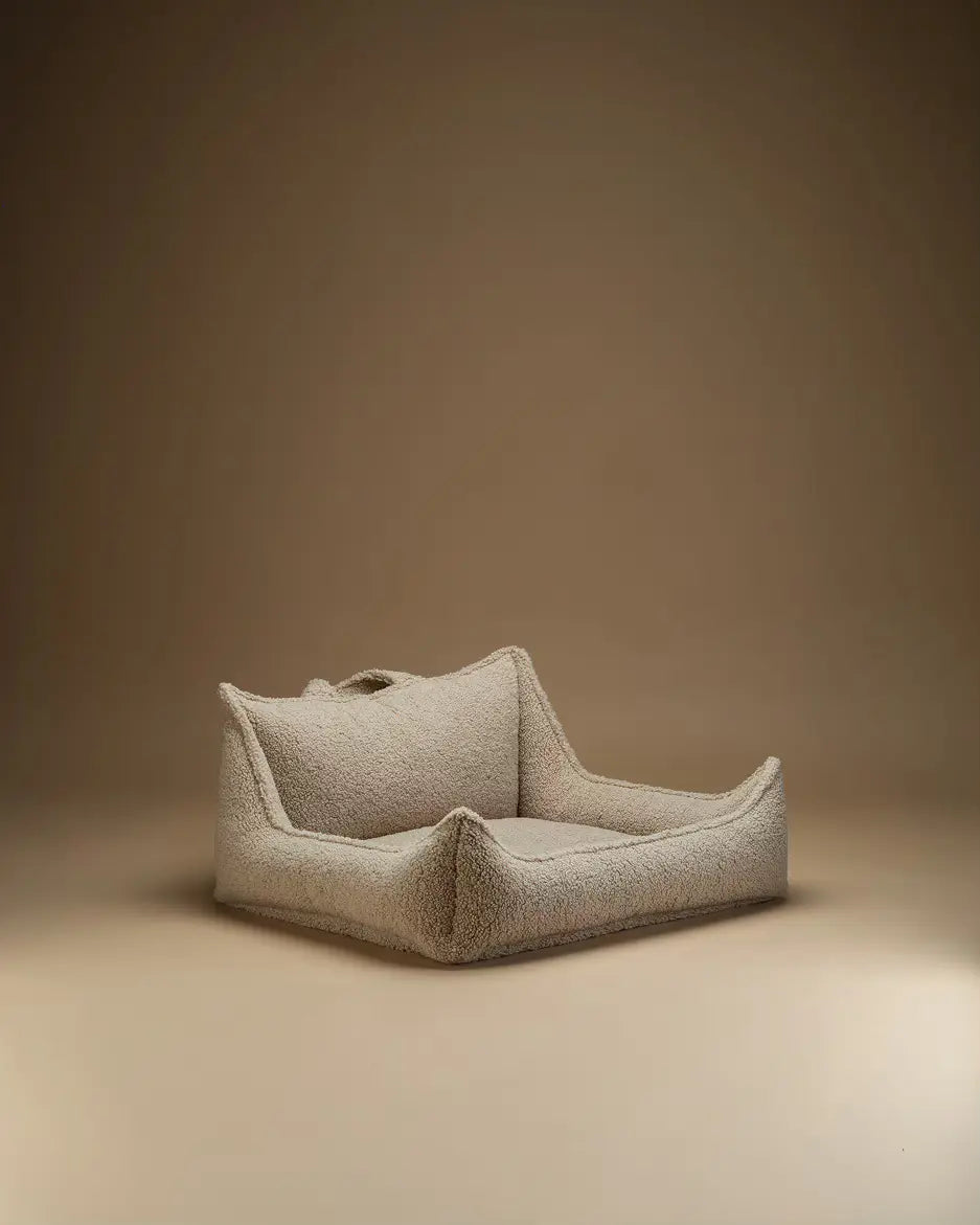 wigiwama-biscuit-haustierclub-stuhl-l-designer-hundebett-aus-teddy image 3
