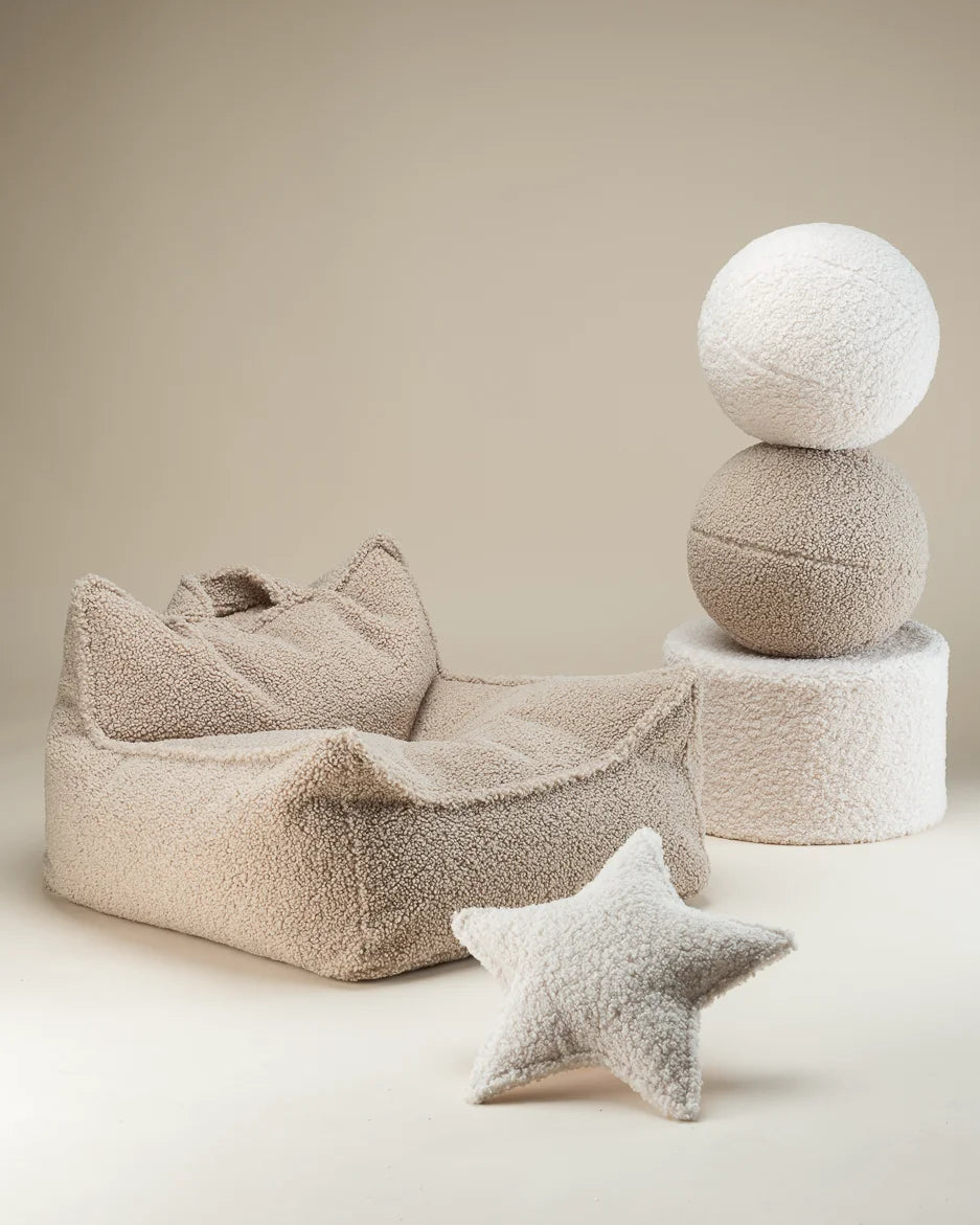 wigiwama-biscuit-ballkissen-teddy-ball-cushion image 6