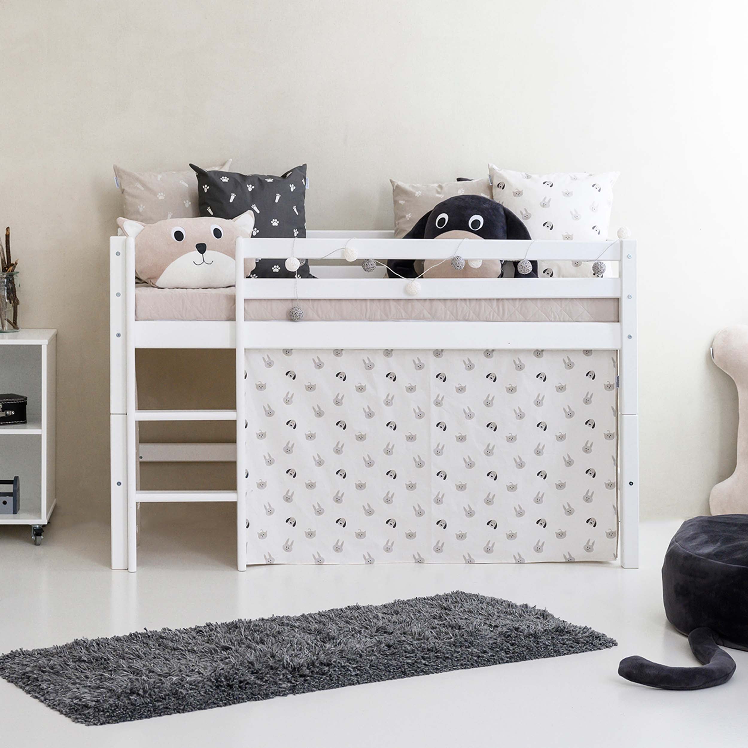 hoppekids-eco-dream-halbhochbett-90x200-mit-pets-pristine-bettvorhang image 2