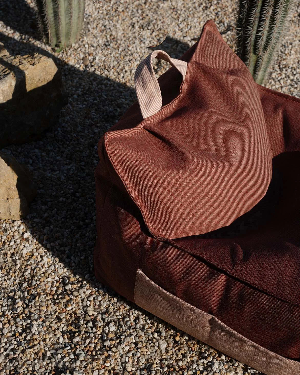 wigiwama-pomegranate-outdoor-sitzsack image 5