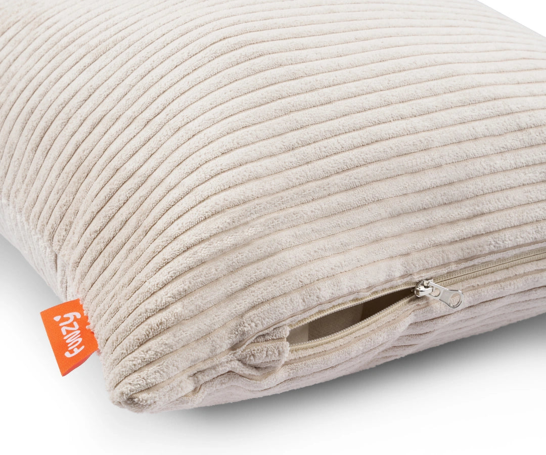 funzy-family-sofa-dekokissen-kuschelkissen image 2