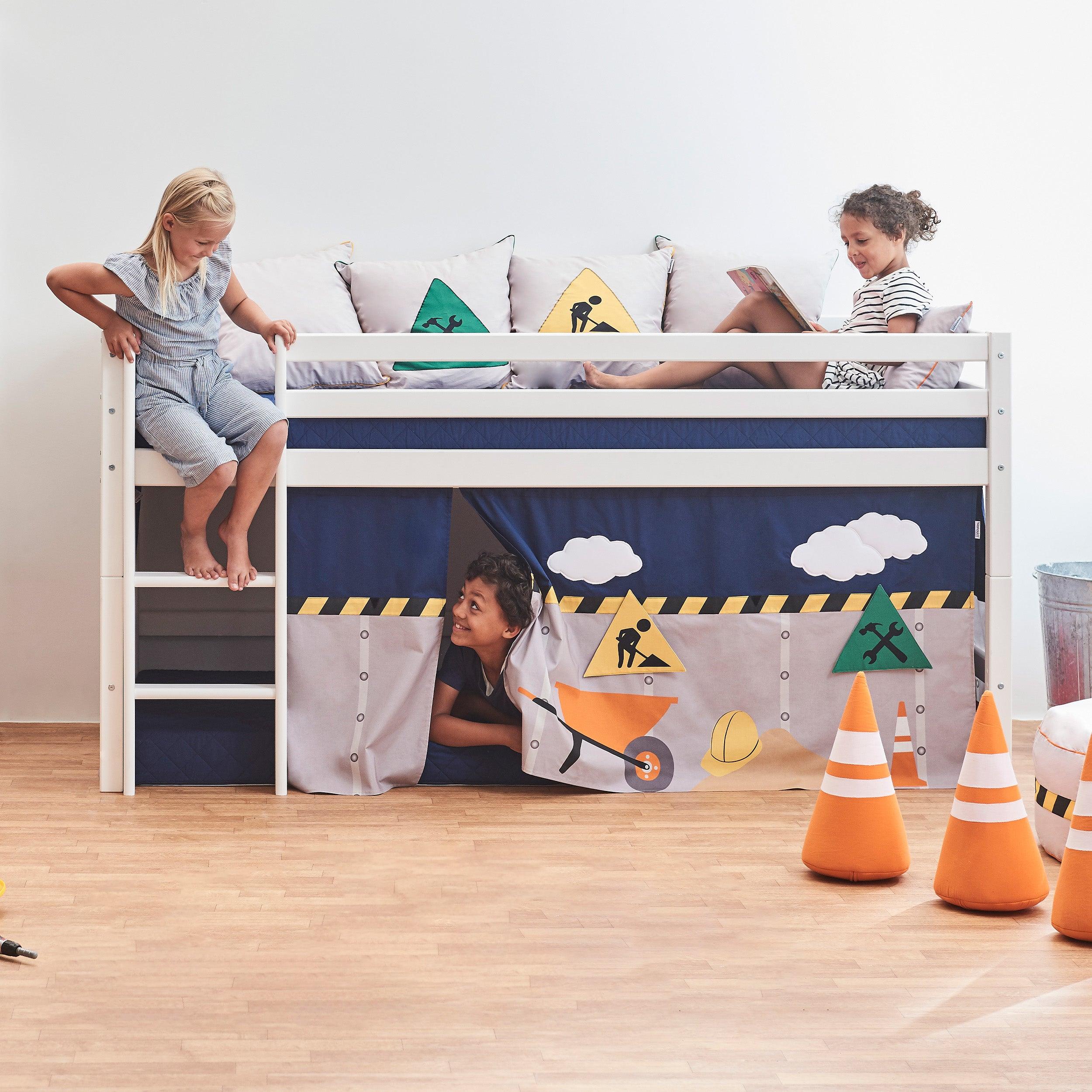 hoppekids-construction-kissenset-50x50-cm-2-kissen image 2