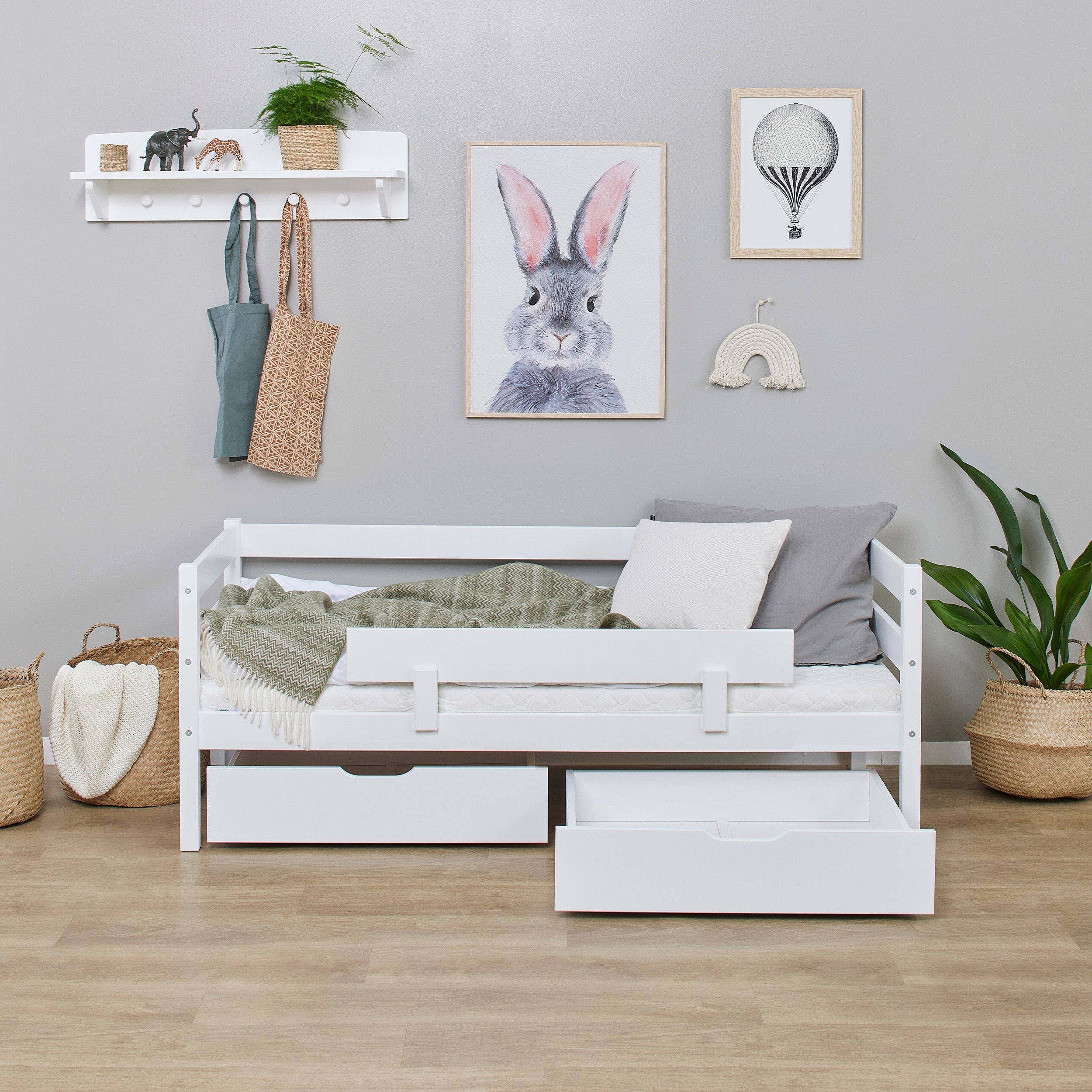 hoppekids-eco-comfort-einzelbett-70x160-inkl-schubladen-und-rausfallschutz image 4